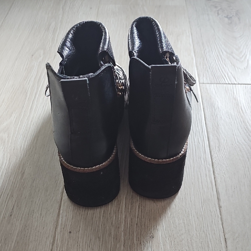 Cole Haan Waterproof Black Lace Up Wedge Boots - Picture 5 of 11